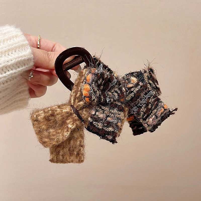 1pc Autumn/Winter wool-blend color-block double bow hair clip large shark clip for the back of the new stylish hair acces Y251210
