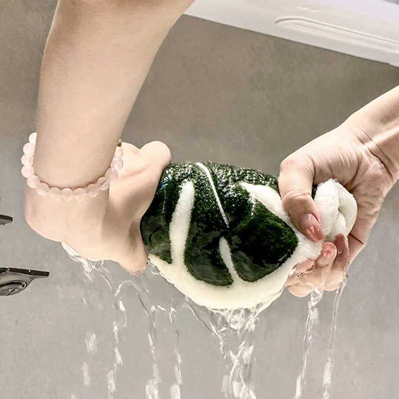 Coral Fleece Washing Hands Towel Creative Tropical Monstera Plants Leaves Hand Towels Cleaning Rag Handkerchief Super Absorbent C251210