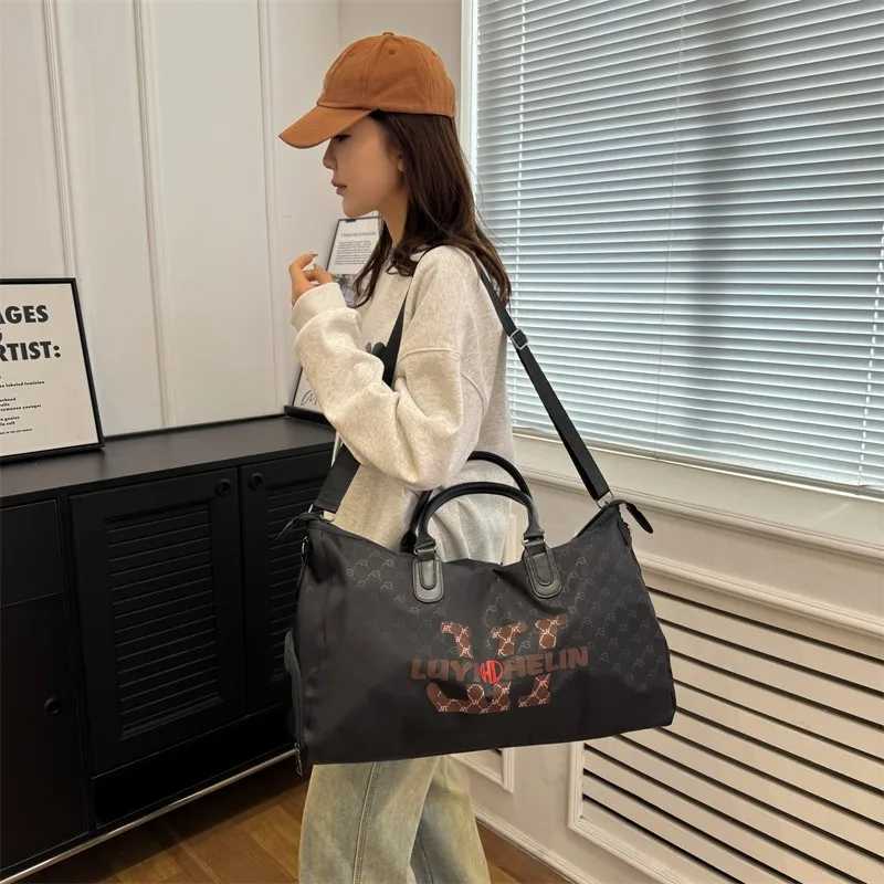 Oxford waterproof large capacity letter printed mens wens travel bag handbags duffle bag shoder bags large size lage Y251209