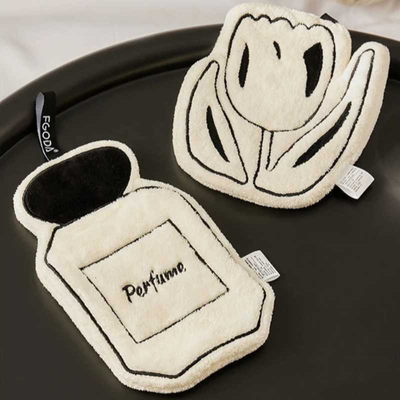 luxury Thickened Cute Hand Towel Hanging Washcloth Super AbsorbentLint-Free Kitchen Dishcloth Bathroom Hand Towel C251210