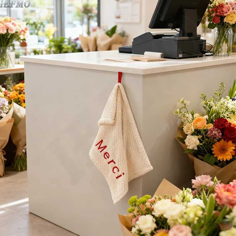 Minimst Embroidered Hand Towel French Square Cotton Towel Quick Drying Soft Absorbent for Bathroom Kitchen Decor C251210