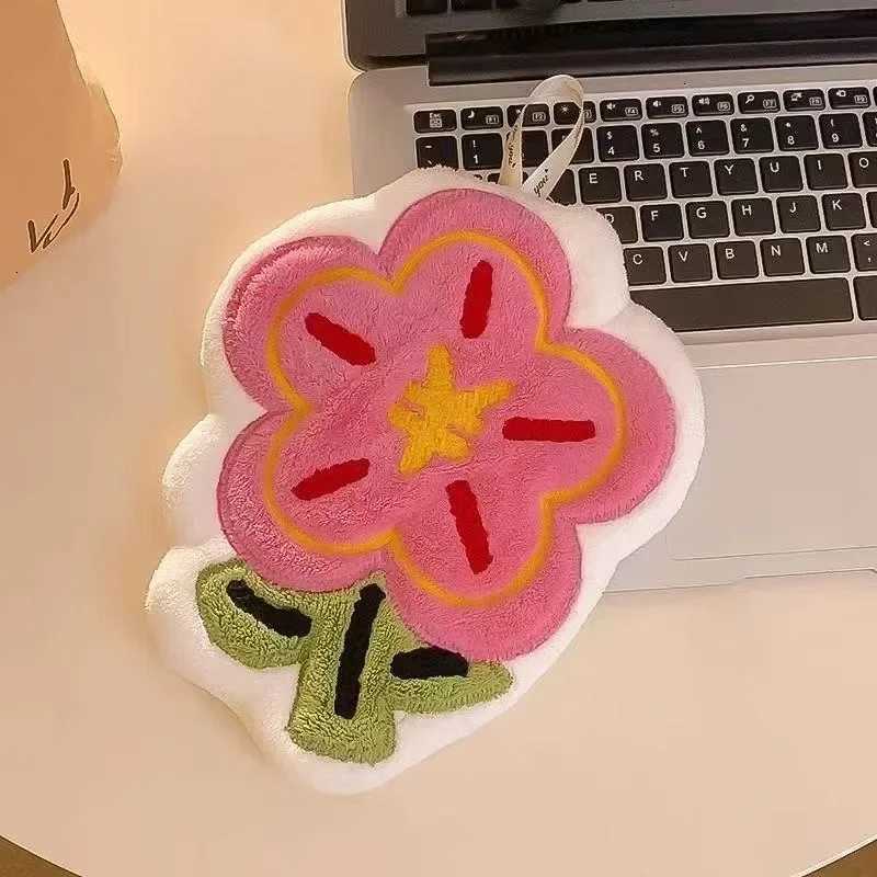 New Flower Shape Hand Towel Super Absorbent Cleaning Cloth Bathroom Kitchen Hanging Hand Wipe Thicken Handkerchief Dishcloth C251210