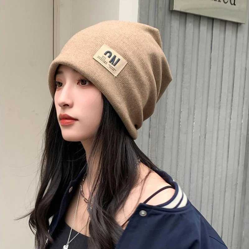 Luxury Women Knitted Baggy Slouchy Beanie Skullies New Letter Label Autumn Winter Warm Hat Outdoor Windproof Ear Warmer Pullover Cap Y251209