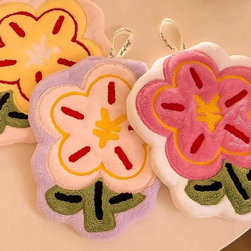 Hand towel hanging style kitchen and bathroom creative towel bathroom absorbent and odorless quick drying hand towel C251210