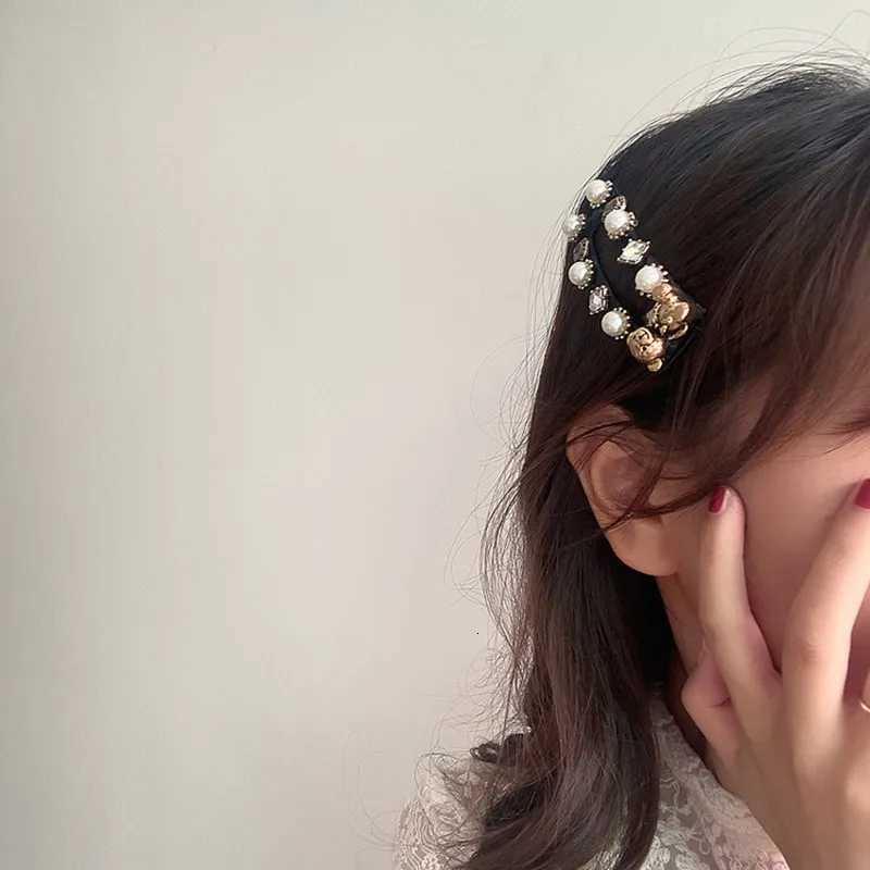 Vintage Metal Pearl Wen Hair Clip Pin Barrettes Fashion Golden Alloy Bear Rhinestone wer Hair Accories Hairpin Barrettes Y251210
