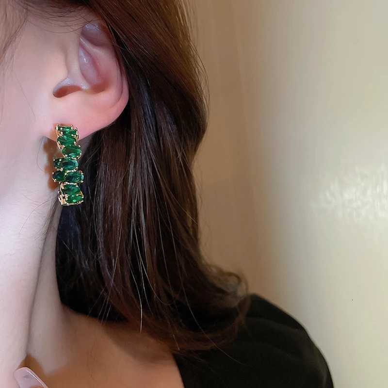 Emerald Oval Crystal Hoop Earrings for Women Fashion Rhinestone Design Circle Earrings 2023 Trend GirlsXJ251210 - view 6
