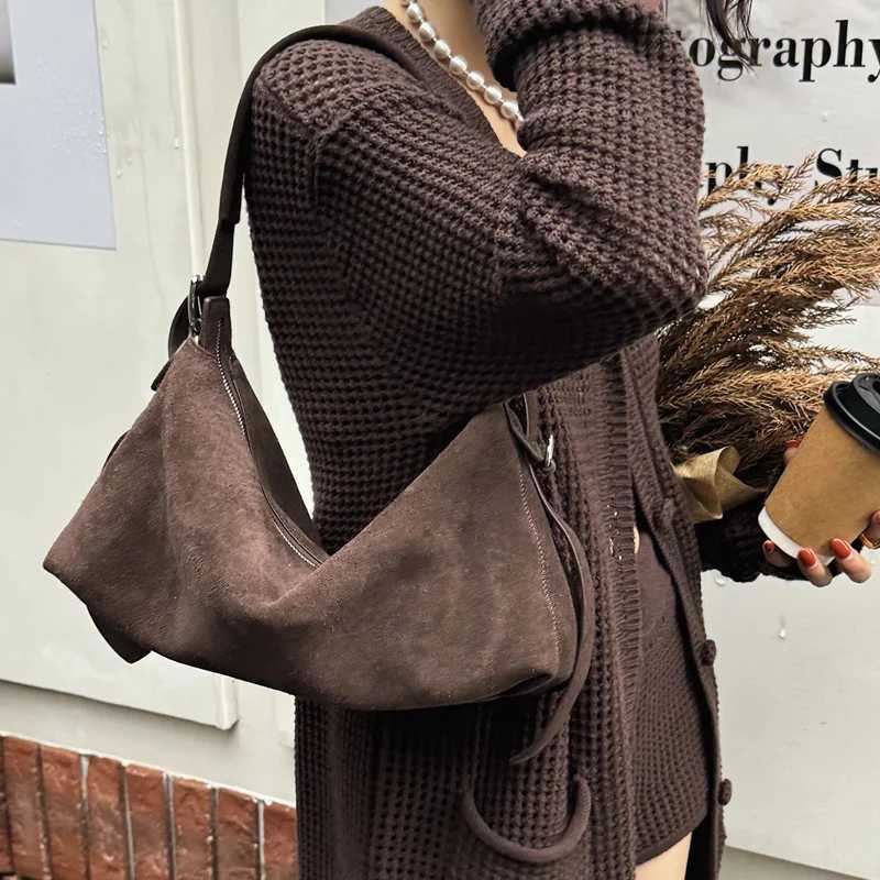 Autumn Winter Fi Wens Shoder Crossbody Bag Luxury Designer Brand Ladies Soft Suede Cow Leather High Quality Bag New Y251209