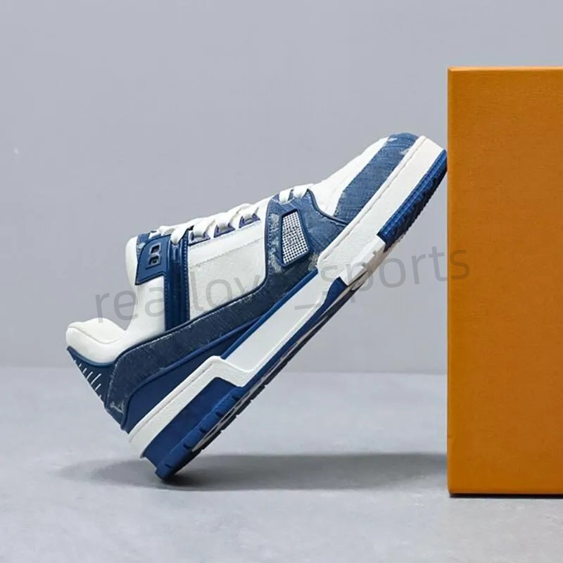 Luxury Designer Sho… - image