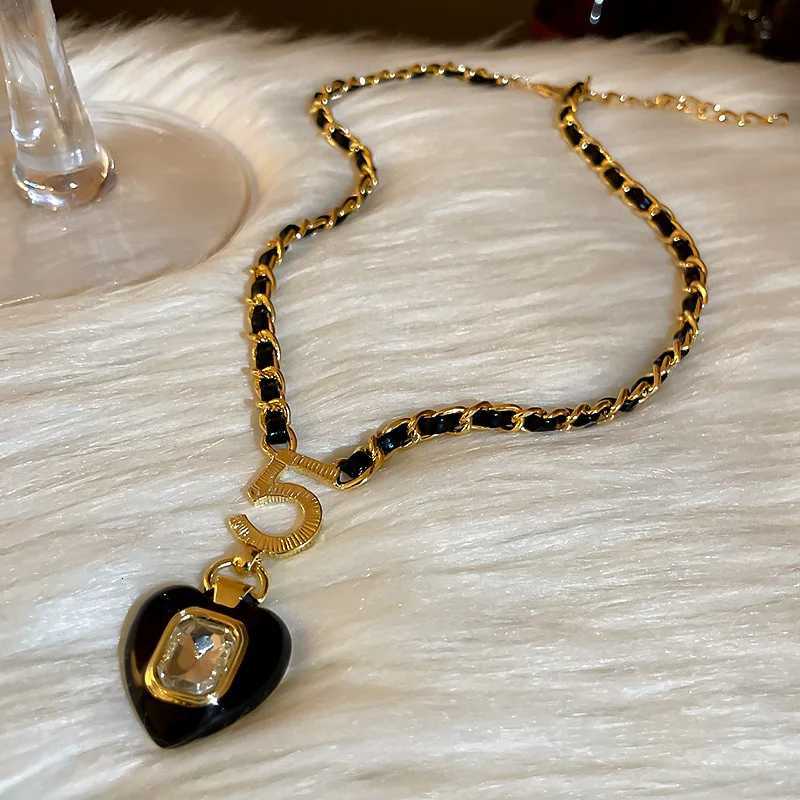 Korea lia Letter five Chokers Necklaces For Wen Party Gift Jewelry Y251210