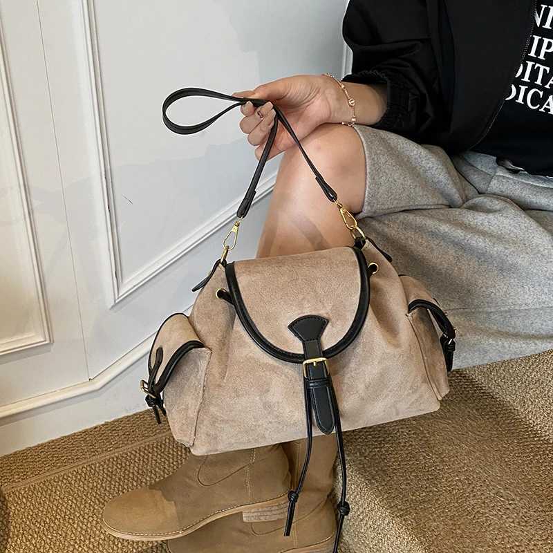 2025 Autumn Winter New Fi Faux Suede Shoder Bags Solid Large Capacity Stylish Design Crossbody Bags for Wen Y251209
