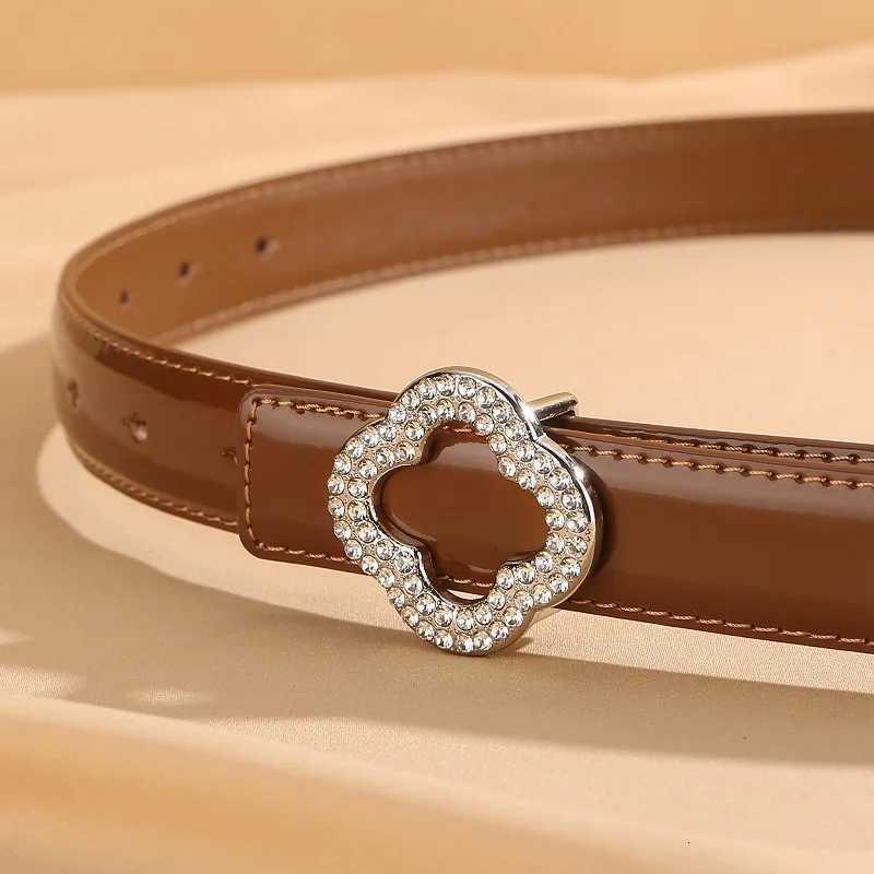 Luxury A niche womens slim waistband versatile decorative skirt with a high-end feel soft and simple Y251210