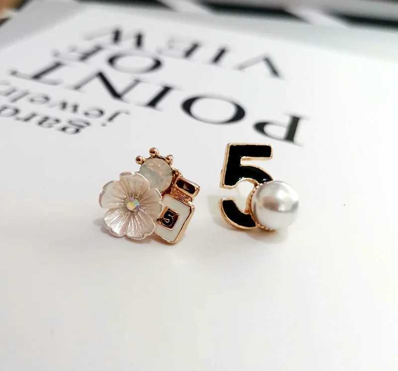 Chic nO5 Pearl Stud Earrings wer Per letter Pierce Jewelry c Style Y251210