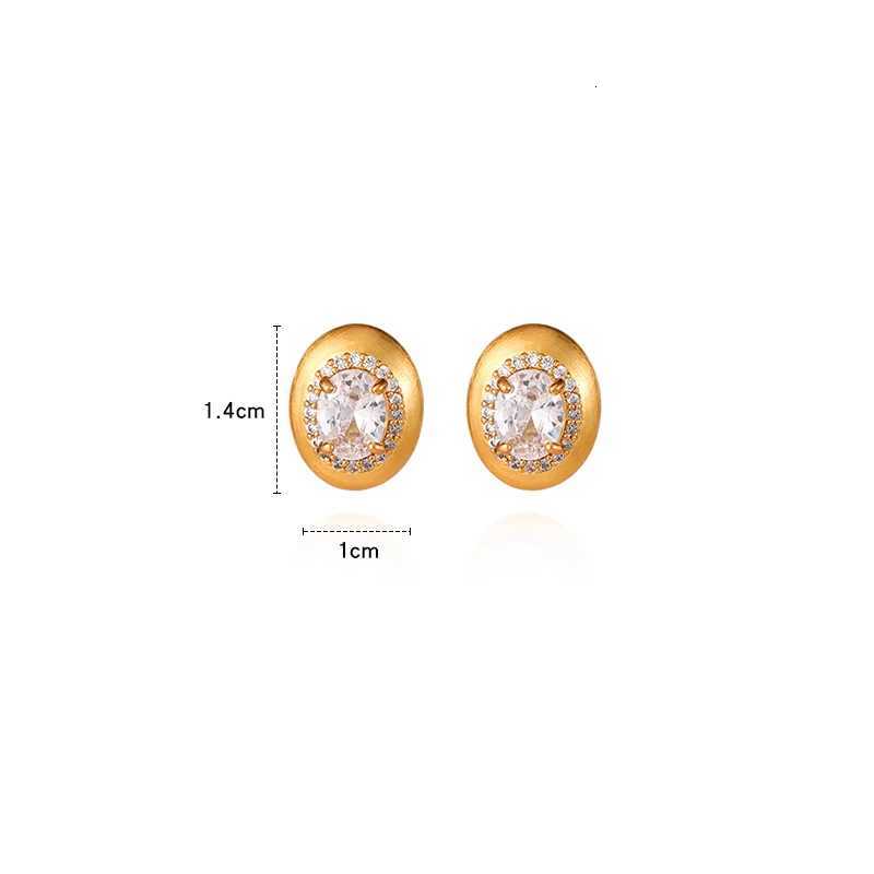 New Mid Ancient Style Metal Bed Inlaid With Rhinestone Oval Stud Earrings 2025 Fashion Jewelry Luxury Accories for Wens Y251210