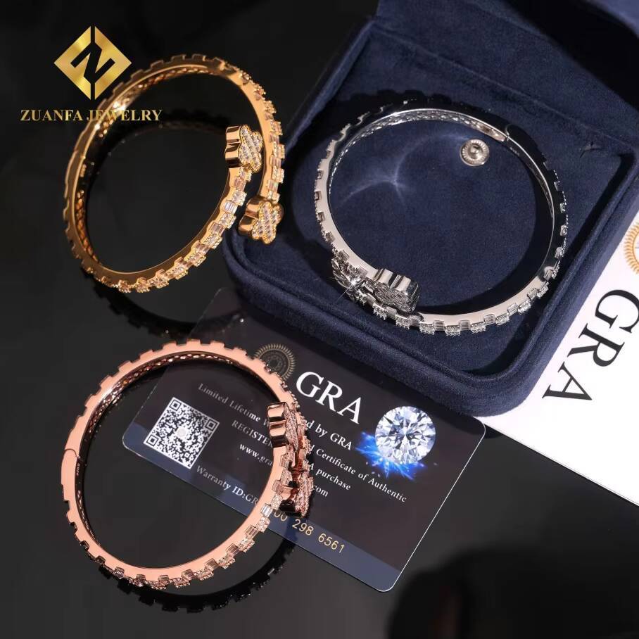 Luxury Jewelry 925 Sterling Silver Ajustable Openable Clover Four-Leaf Flower Bangle Bracelets Baguette Diamond Vvs Moissanite