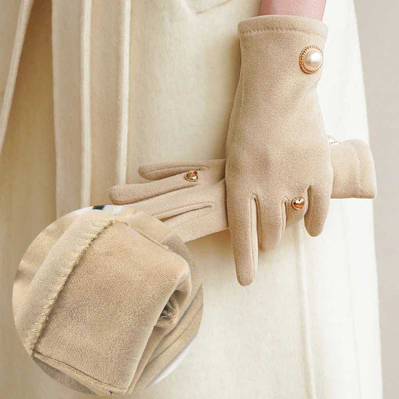 Wen Winter Keep Warm Fingertips Clamshell Touch Screen Pearl Gs Fashion Elegant Retro Luxury Fleece Soft Drive Y251210