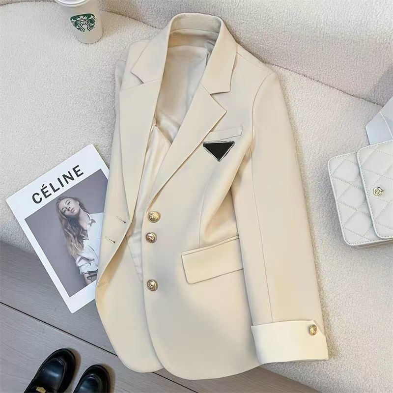 Women's Jackets Womens Trench Coat Designer Luxury Autumn Coat Women Casual Jackets Triangle Logo Parka Lady Warm Mens Woman Classic Bodywarmer