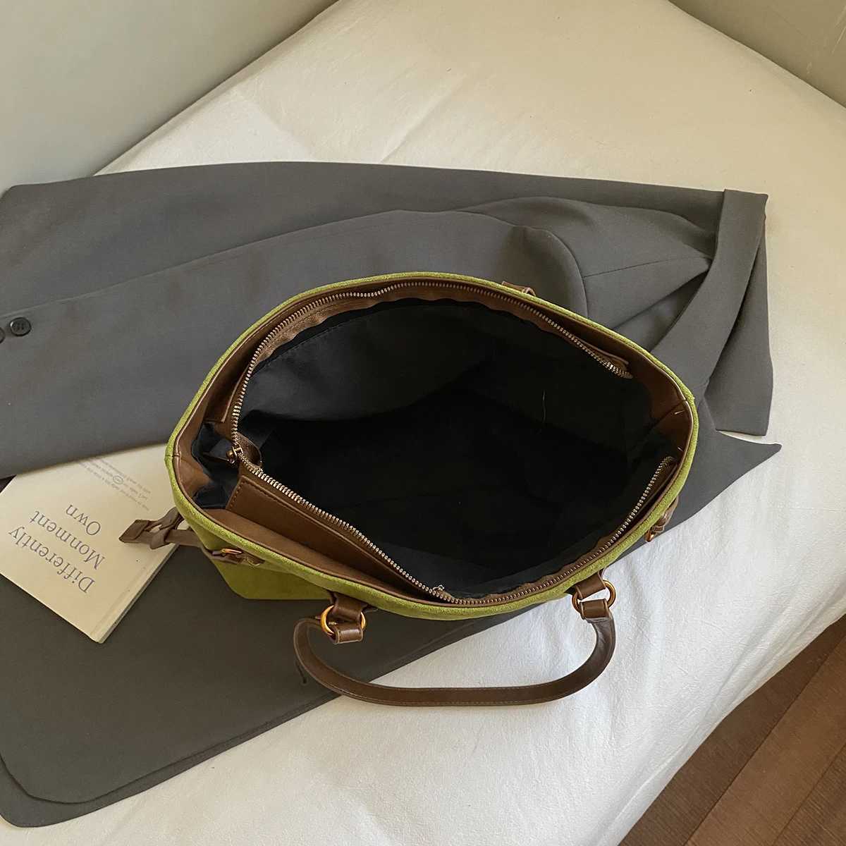 LEFTSIDE Wen PU Suede Shoder Bag 2025 Winter Soft Tote Bag Luxury Designer Trend Fem High Capacity Green Handbags Y251209