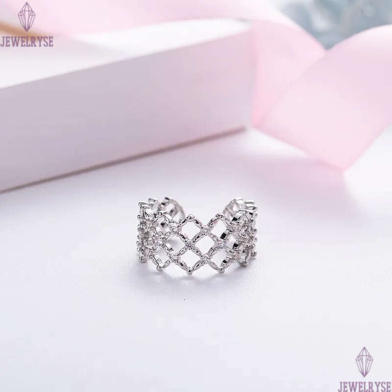 European American exaggerated luxury womens honeycomb hollow love rings fashion grid mesh joint index finger ring open size