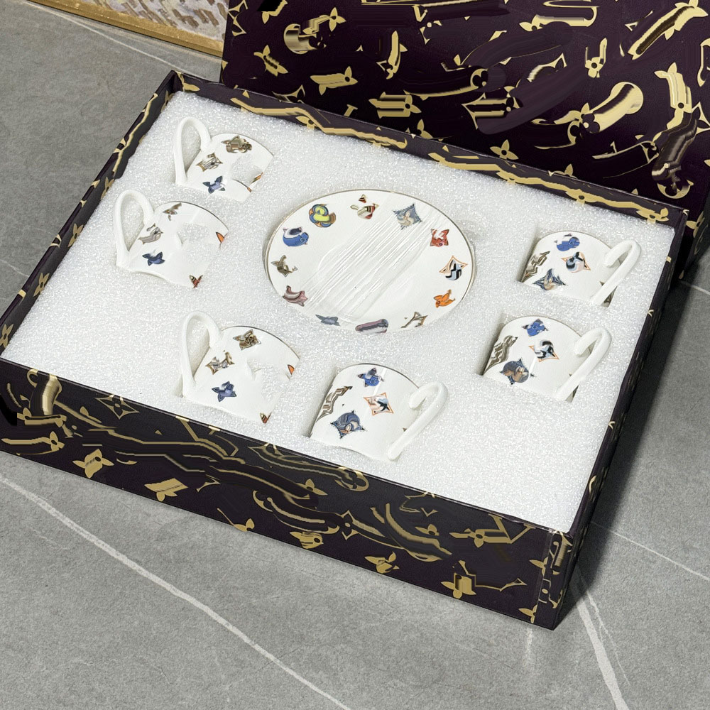 Porcelain tableware 10-piece set European style plate/cup/spoon combination tableware holiday gift bone China plate mug gift