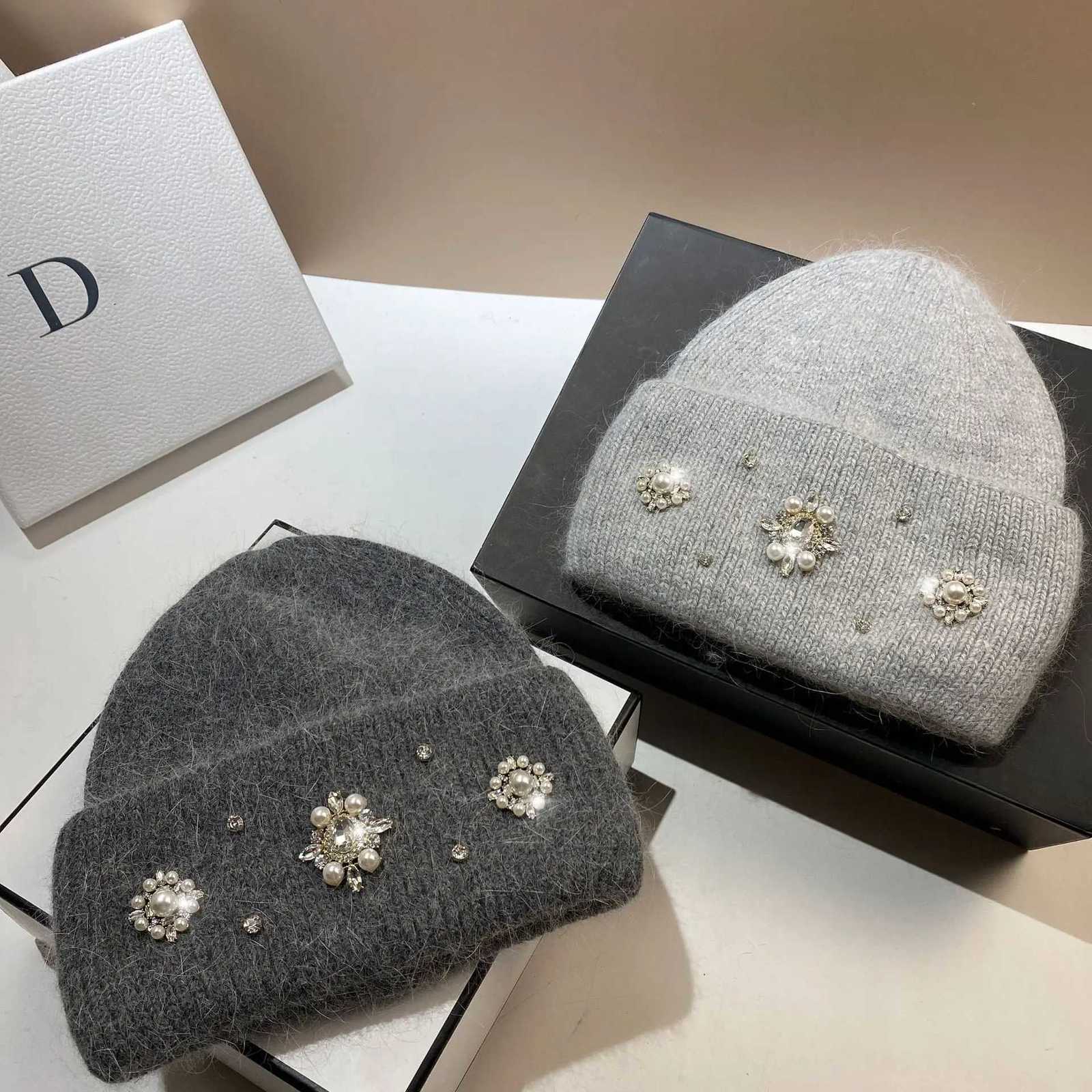 Luxury Designer Brand Women Luxury Rhinestones Knitted Hat Autumn Winter Rabbit Fur Beanie Cap Female Thicken Warm Skullies Caps Y251209