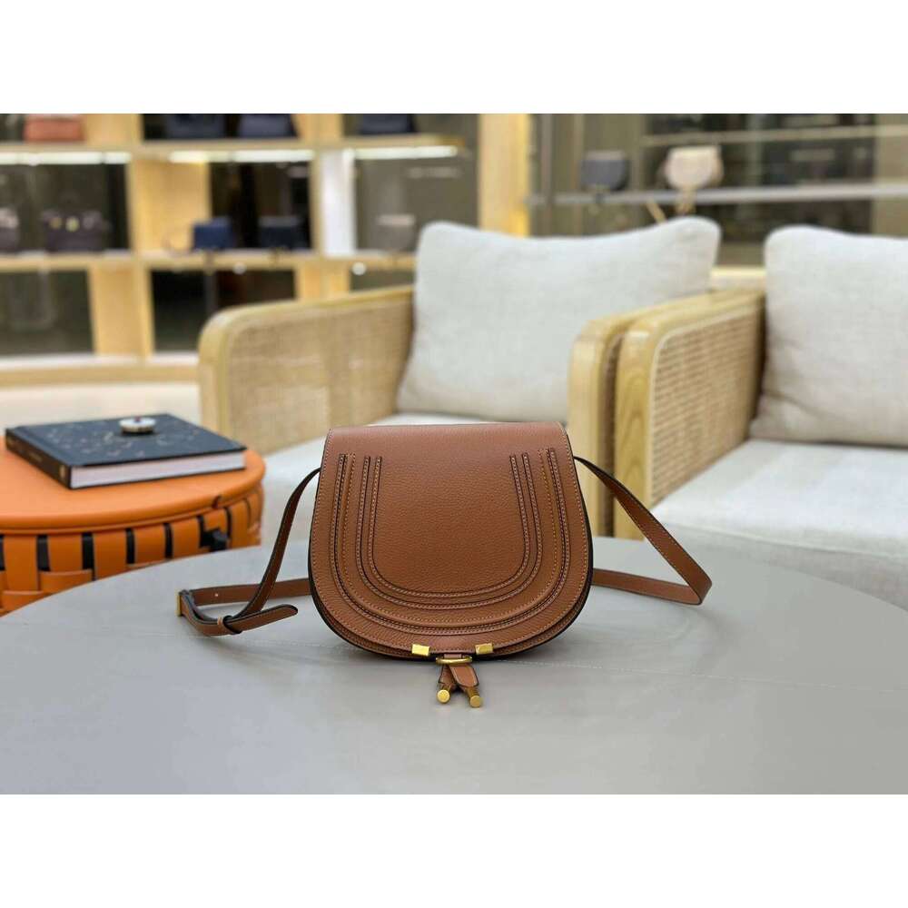 Trendy Saddle Crossbody Bag - Genuine Pebbled Leather, Fringe & U-Shaped Stitch, Bohemian Horsehoof Shoulder Purse For Women St251210