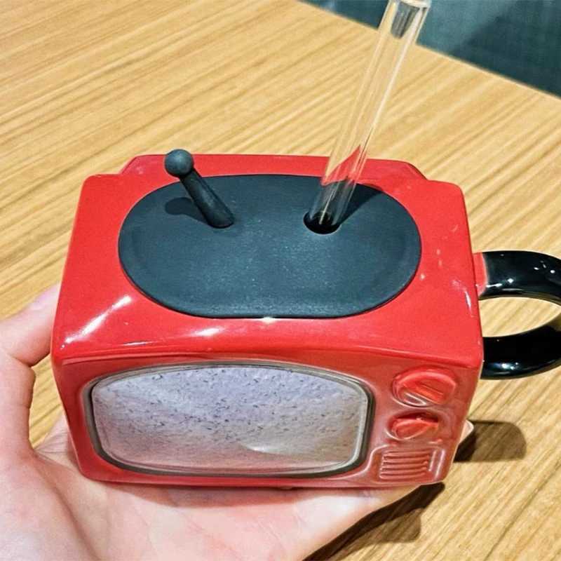 Strange Retro 3d Television Ceramic Coffee Mug Home Office Lids Straws Milk Cups Rare Desk Decorations Figurines Festival Gifts C251210