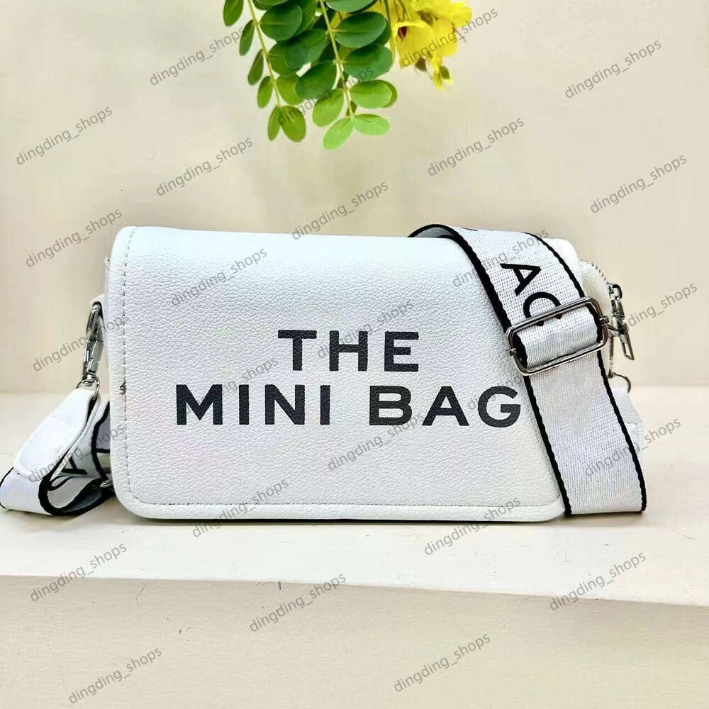 High quality Designer Marclys Jacoblys mini Shoulder Women's crossbody Bag Summer new clamshell leather Tote holiday popular street shopping bag purse cab