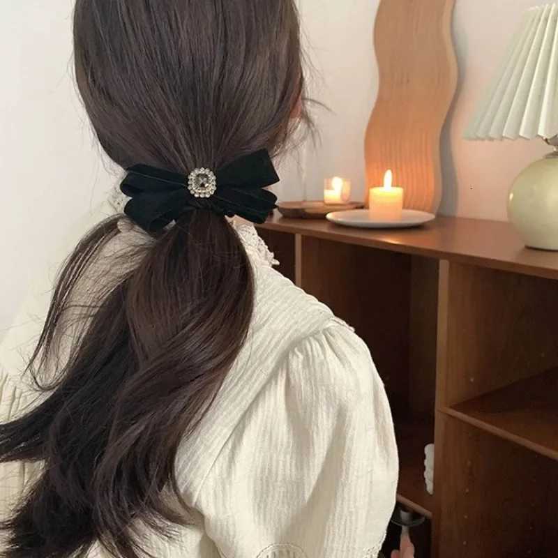 Korean Version of Retro Rhinestone Veet Bow Hairpin Hair Rope New Elegant Black Tweed lia Bow Hairpin for Wen Girls Y251210