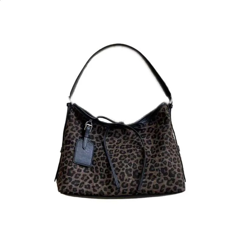Korean Fashion Leopard Pattern Single Shoulder Bag American Sweet Cool Y2K Style Handbag Versatile Casual Underarm Bag 251209