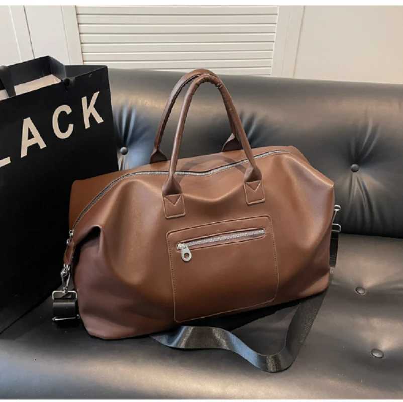 New Korean Fi High Quality Leather Travel Handbag Men Wens Large Capacity Business Totes Shoder Bags Shopping Bag Y251209