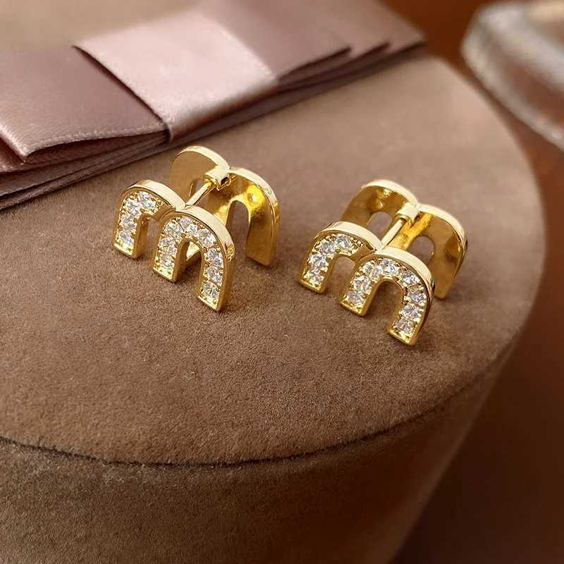 IFYOUOO Zircon Drop M Letter Ear Buckle Fem Design High-grade Earrings for Wen Fashion Light Luxury Jewelry Gifts Y251210