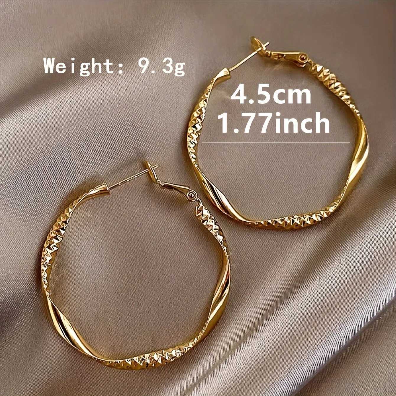 Fashionable and simple round twisted irregular ladies earrings exaggerated girls earrings high-grade plain hoop earringsXJ251210 - view 6