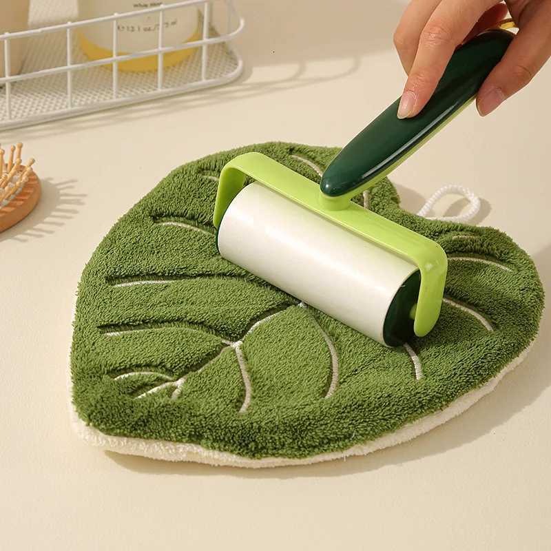 Hand Towel New Leaf Hanging Towel Coral Fleece Thickened Absorbent Kitchen Rag Toilet Household Handkerchief C251210
