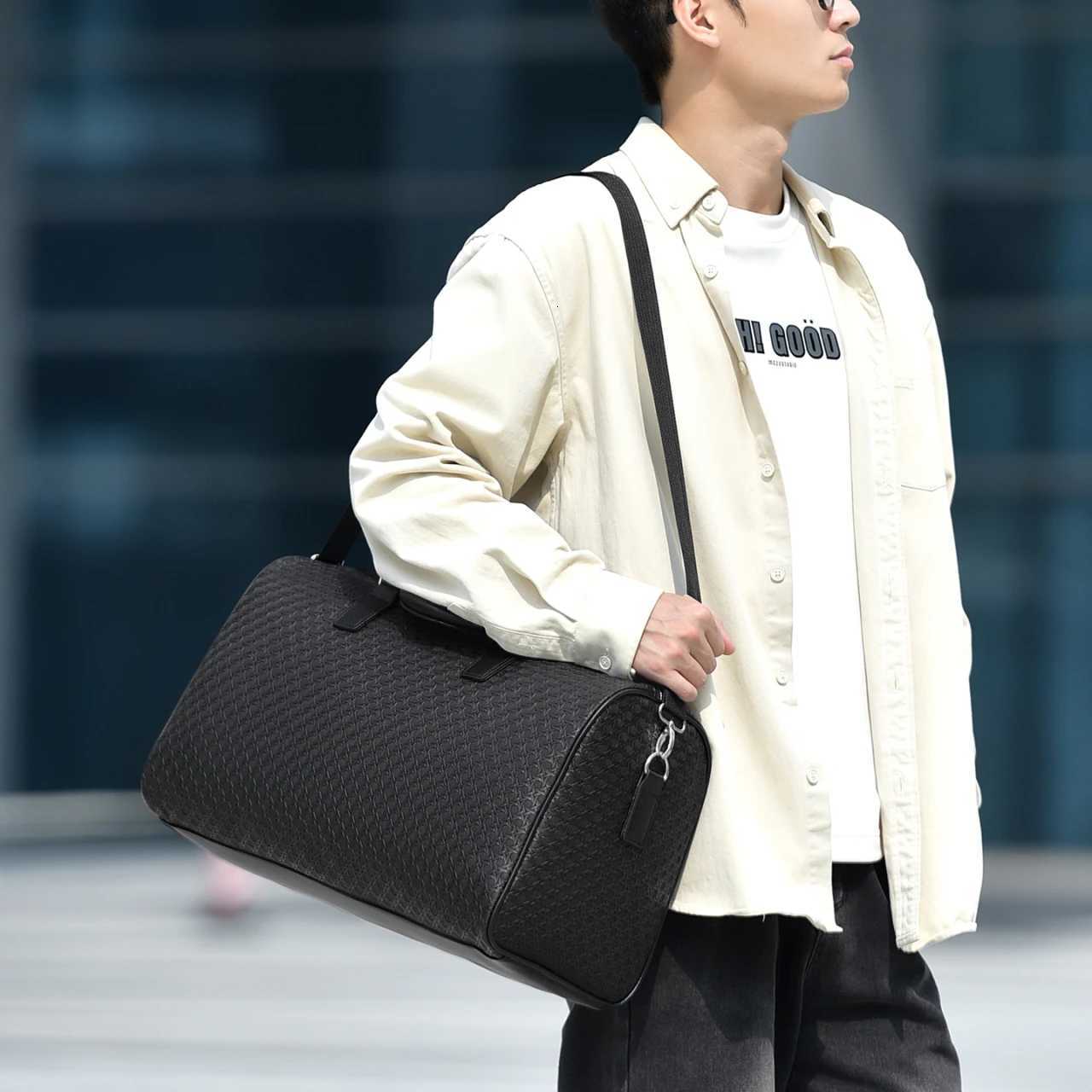 Fi Black PU Leather Travel Duffle Bag Mens Large Capacity Business Travel Lage Bag Minimalist Waterproof Weekender Bag Y251209
