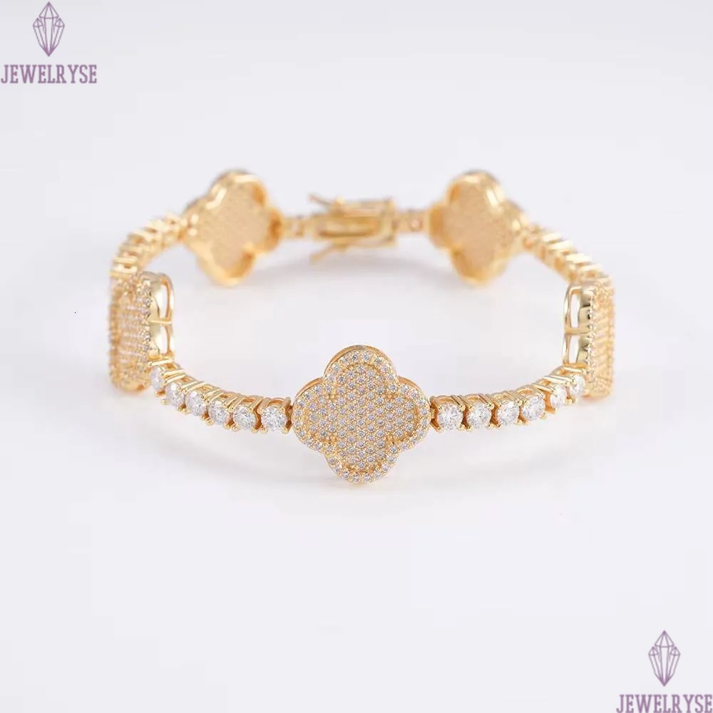 S925 Silver 2025 Latest Trend Four Leaf Clover Tennis Bracelet Factory Price Moissanite Bracelets Bangles High Quality