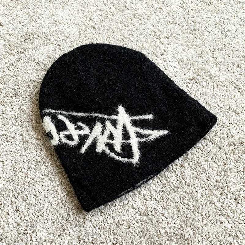 Luxury Trendy Letter Jacquard Knitted Woolen Hat Autumn Winter Plush Insulated Street Style Y2K Fashionable Cap Y251209