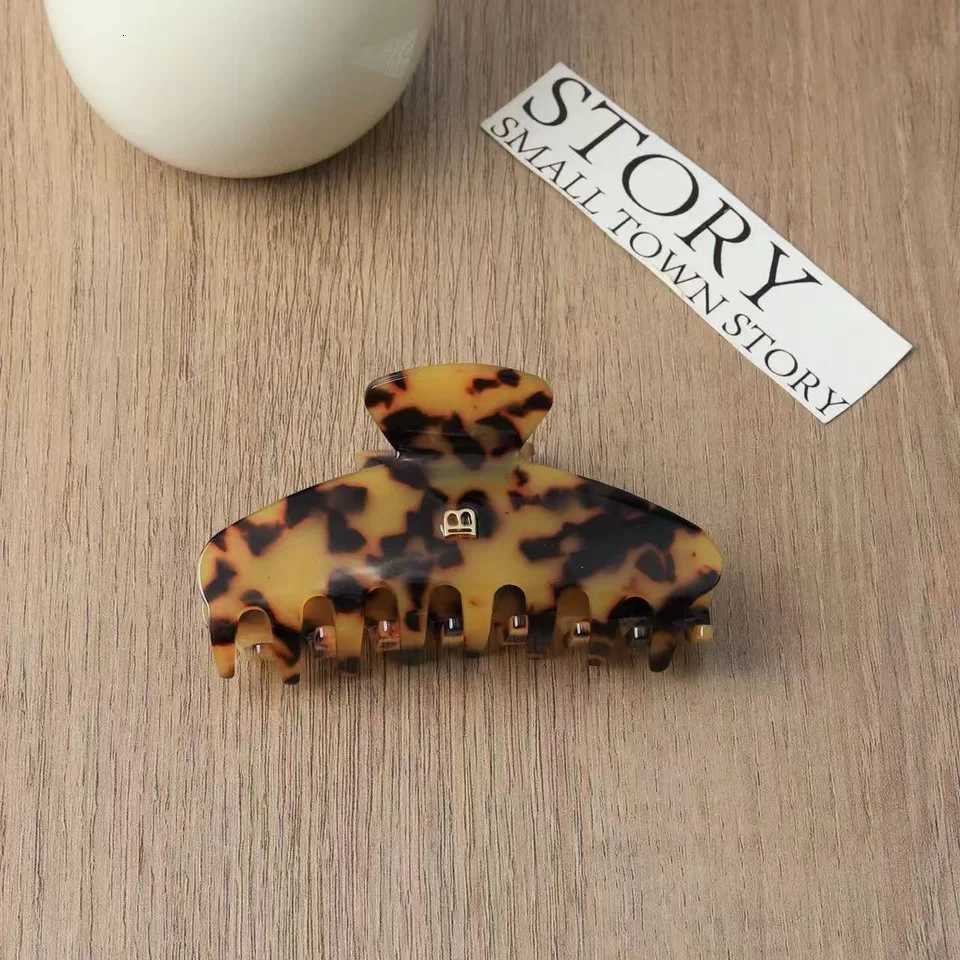 Solid-color Cl Hair Clips Unique and casual summer family style Acetate handmade High-quty Fashion-tren Y251210