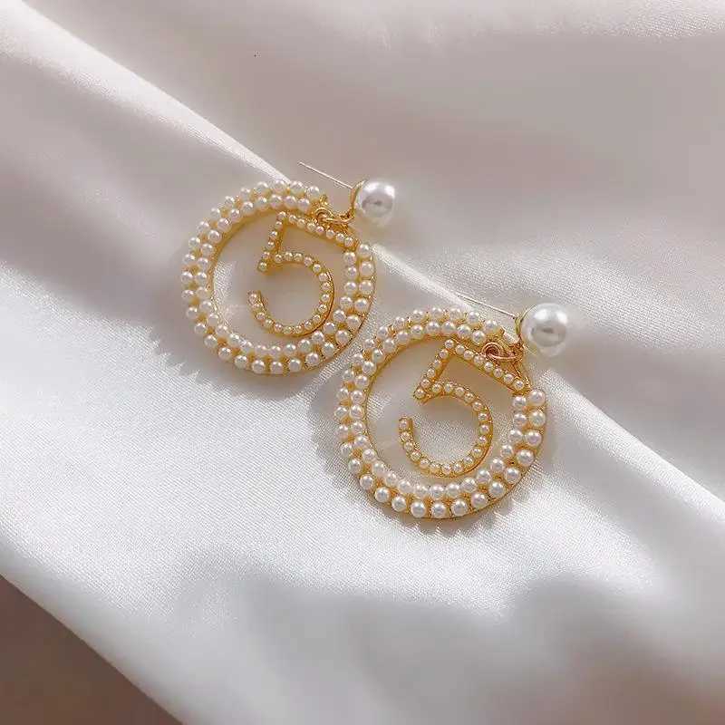 Luxury Number 5 Letter Earrings For Wen 2025 New Paris Long Exaggerated Round Pearl Zircon Drops Earrings Wife Jewelry Gifts Y251210