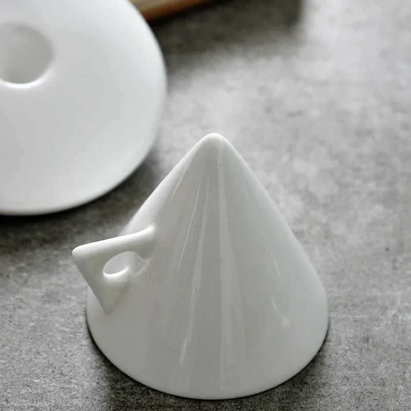 European Bone China Coffee Cup and Saucer Set with Spoon Concentrated Small Cup Personty Living Room Coffee Table Decoration C251210