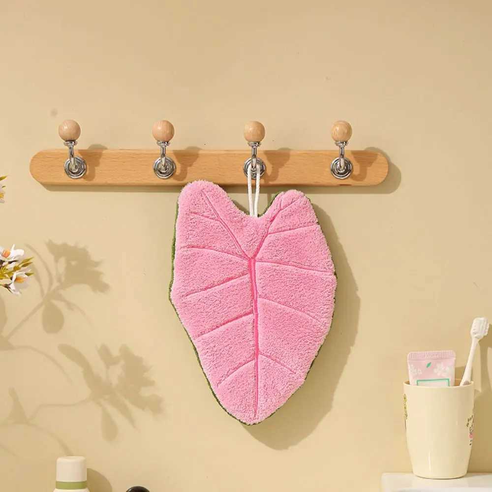 Soft Double-layer Leaf Style Hand Towel Thickened Speed Dry Hanging Hand Cloth Absorbent Handkerchief Rag for Kitchen Bathroom C251210