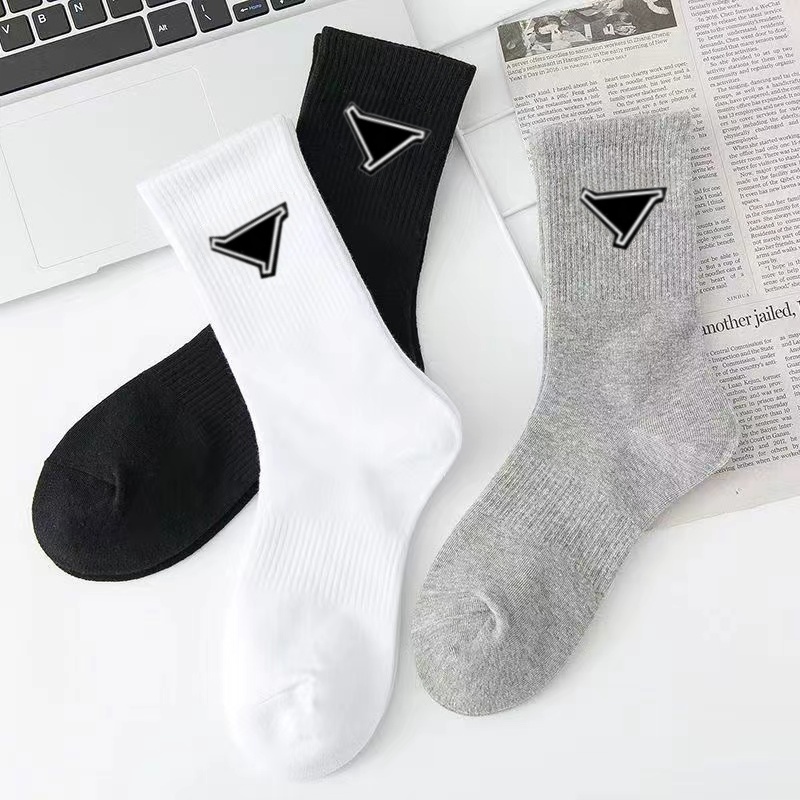 3 Pairs Men's Socks Fashion Women Men Classic Cotton High Tube Socks Solid Color Black White Grey Jogging Basketball Football Sports Socks