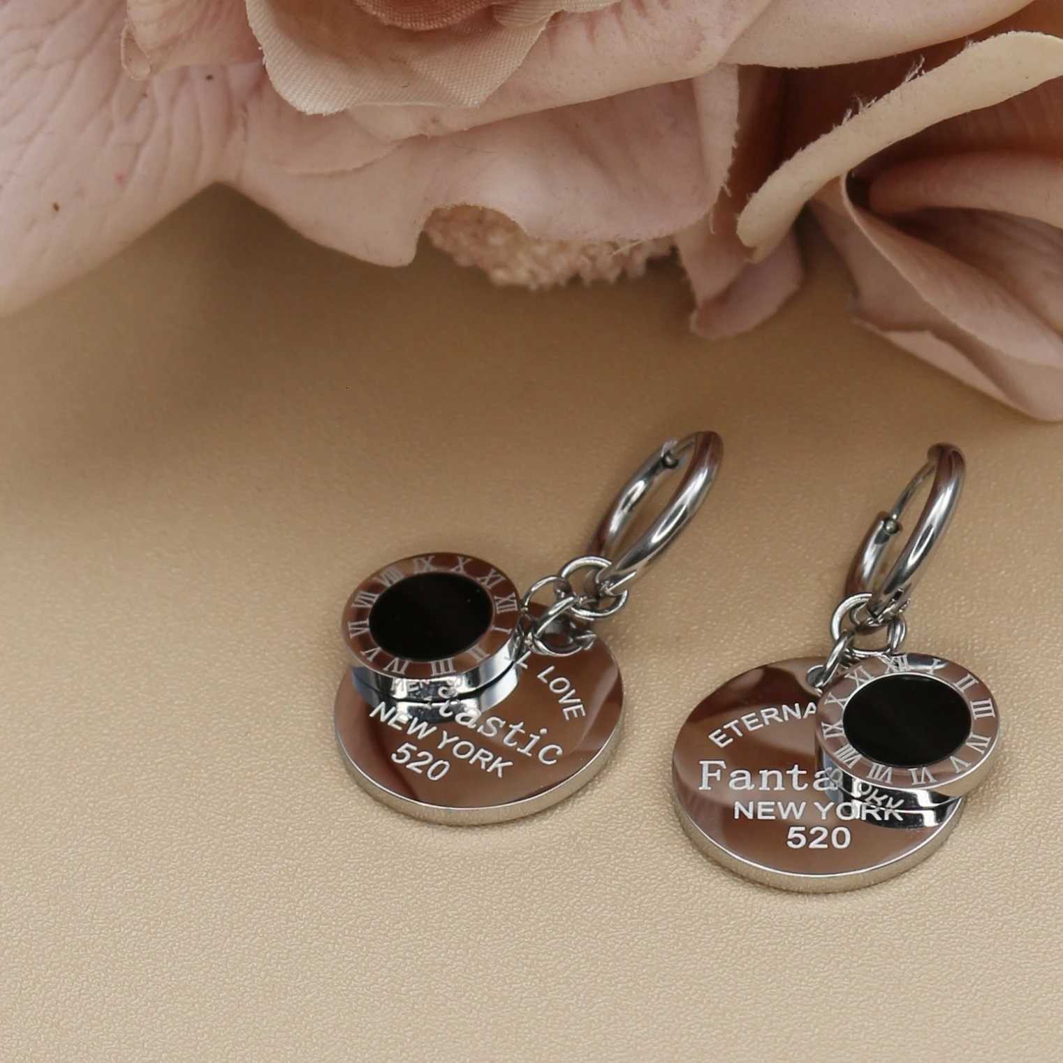 XE-193 New Ran Numeral Medallion Design FORR Stainl Steel Ladies Jewellery Earrings Gift Wholes Y251210