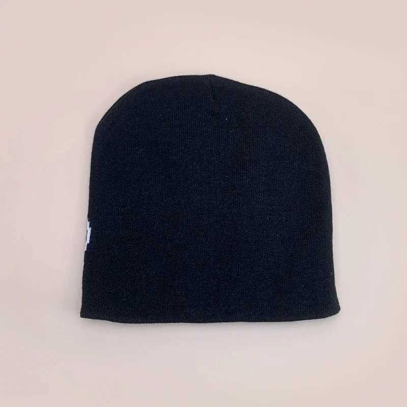 Luxury Letter Love Wool Knitted Hats Autumn and Winter Warm Hip Hop Beanies Comfortable Street Versatile Fashion Personal Color Block Y251209