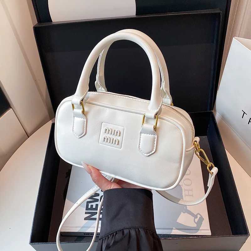 2025 New Wens Crossbody Bag - Bowling Ball Bost Bag low Shape Tote Unique Handheld Purse Casual/ning Y251209