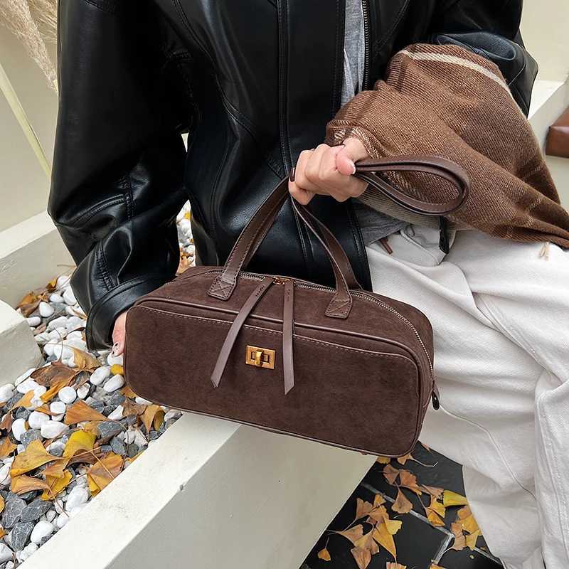 2025 Winter Lat Trends Fi Shoder Bags For Wen PU Suede Large Capacity Sahels Bag Cmute Luxury Designer Handbags Y251209