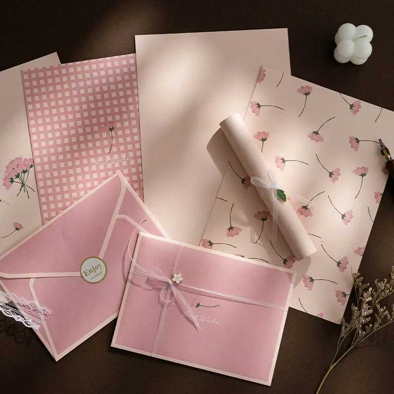 12pc/set Ins Floral Envelopes Kawaii Letter Pads DIY Wedding Party Invitations Cards Envelopes with Stickers Korean Stationery H251210
