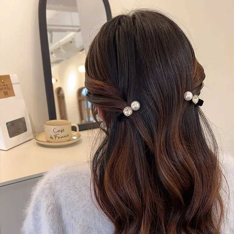 2/4pcs Pearl small fragrance side clip piece for wen exquisite black veet bangs hair clip retro new high-end clip Y251210