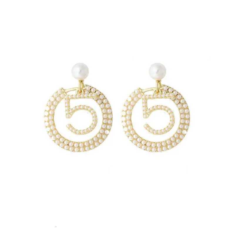 Luxury Number 5 Letter Earrings For Wen 2025 New Paris Long Exaggerated Round Pearl Zircon Drops Earrings Wife Jewelry Gifts Y251210