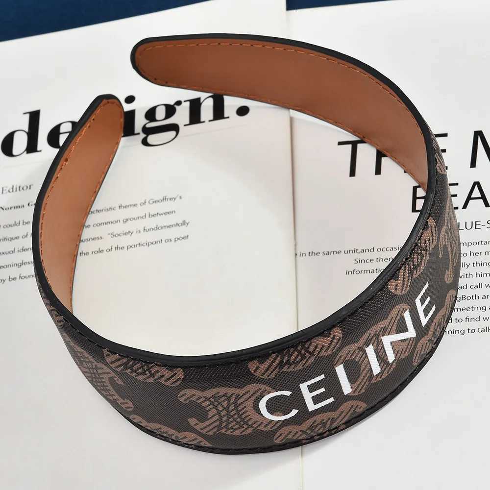 Korean classic Arc de Triphe hair band er-fine leather letter silk-screen hair accory heaear style hair clip Y251210