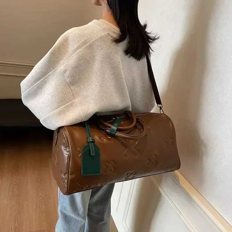 Handheld Business Travel Bag Large Capacity Lightweight Outdoor Lage Bag Fitness Storage Capacit Tote Bag Y251209